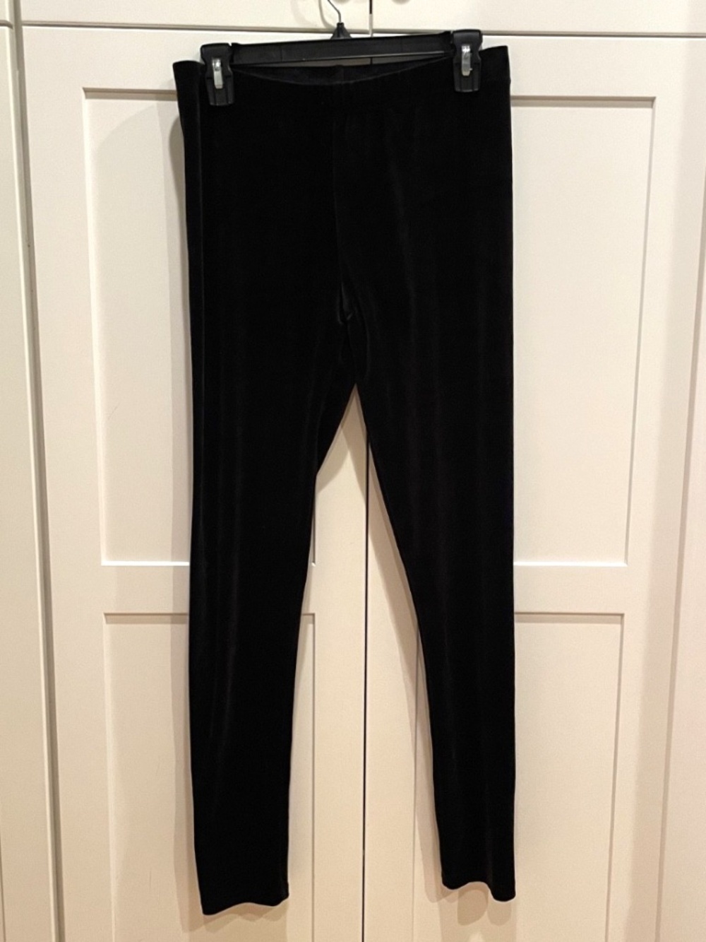 conceited. Black Velour Leggings Size 1X-2X